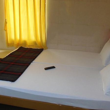 Villa Kvr Deluxe Residency à Tirupati Chambre photo